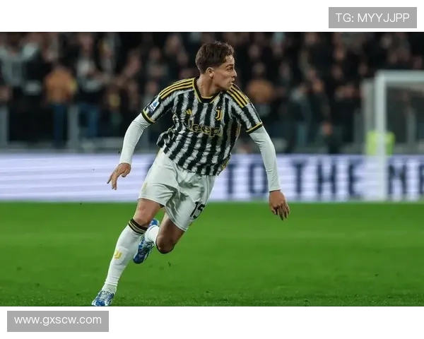 尤文热那亚首发：伊尔迪兹戴维亮相