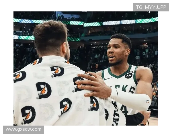 字母哥：渴望比赛续约尊重妻子意见